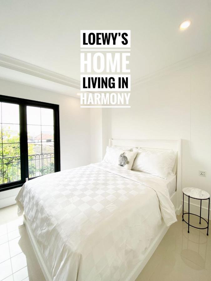 Loewys Home Tanjung Duren Jakarta Barat Exterior foto